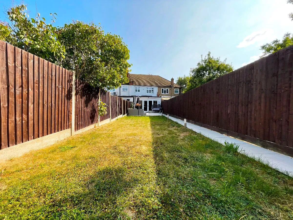 Arundel Road, Harold Wood, photo 15
