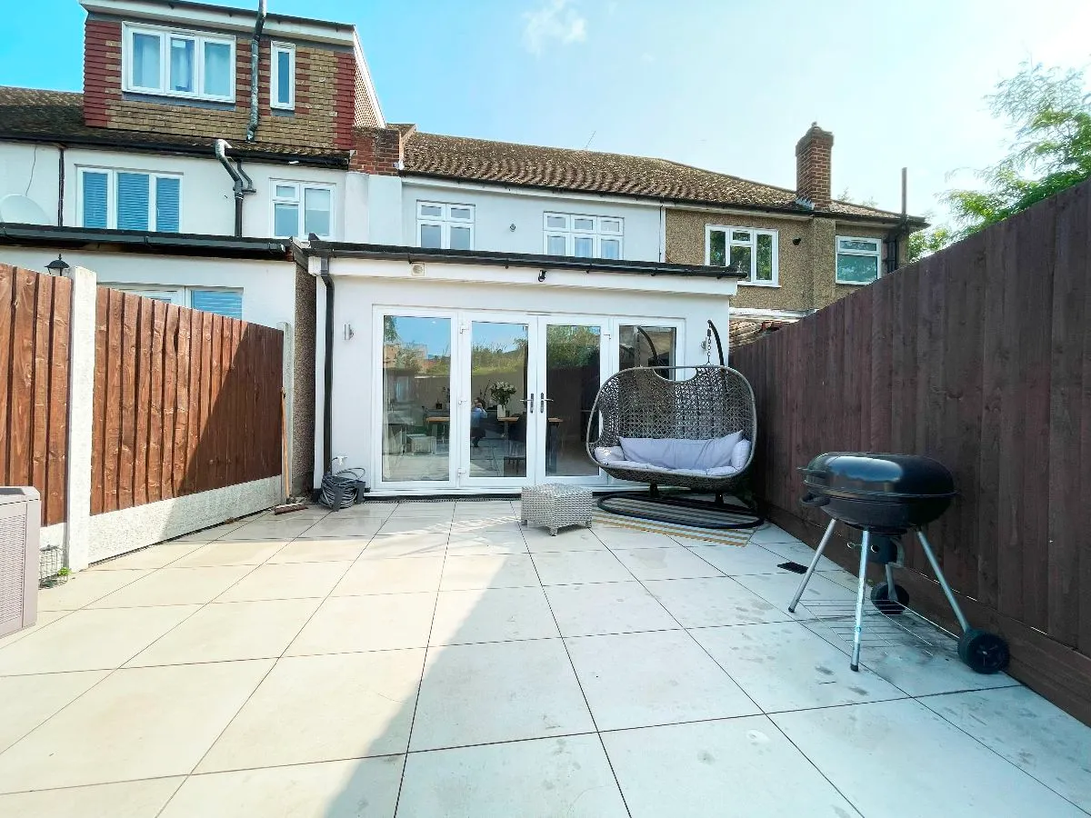 Arundel Road, Harold Wood, photo 16