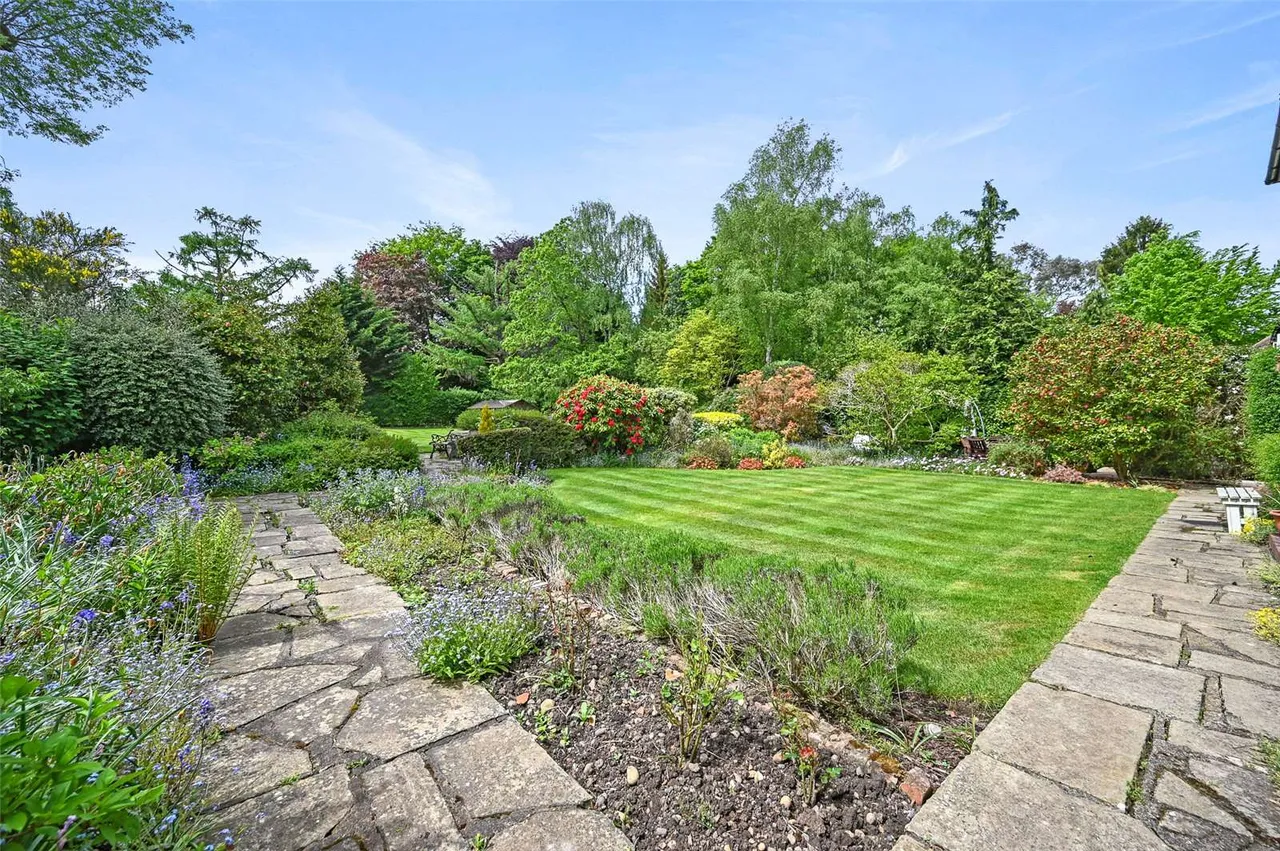 Wolsey Road, Northwood, Middlesex, HA6 2EW, photo 12