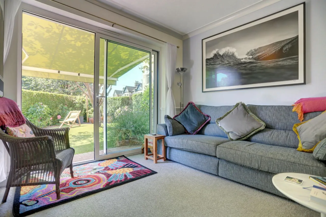 Cherry Cottage, The Green, BN42, photo 7