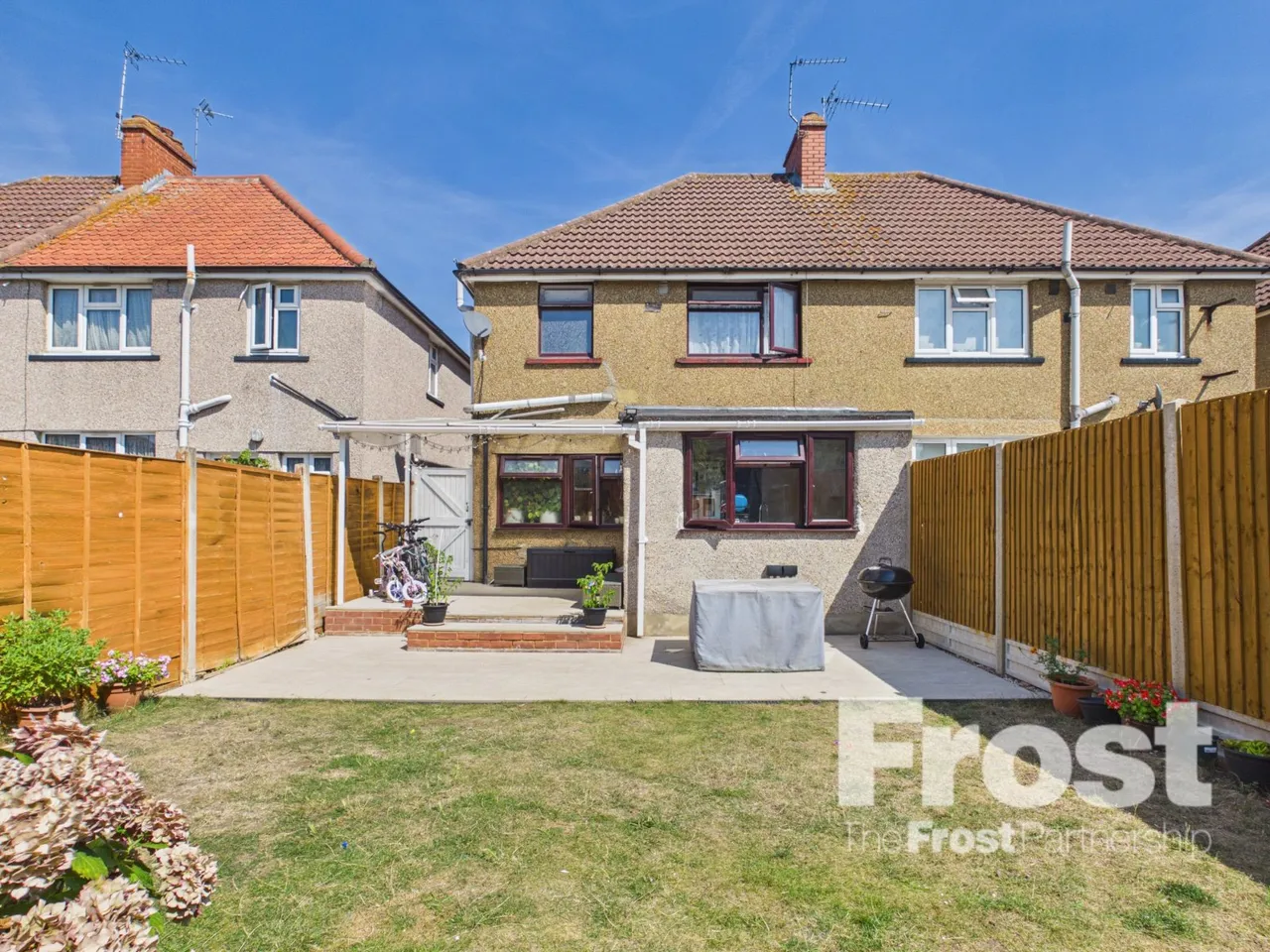 Feltham, photo 10