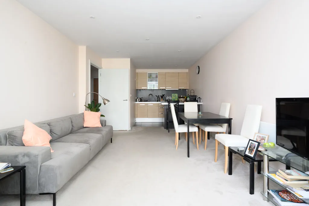 The Heart, Walton-On-Thames KT12 1GA, photo 6