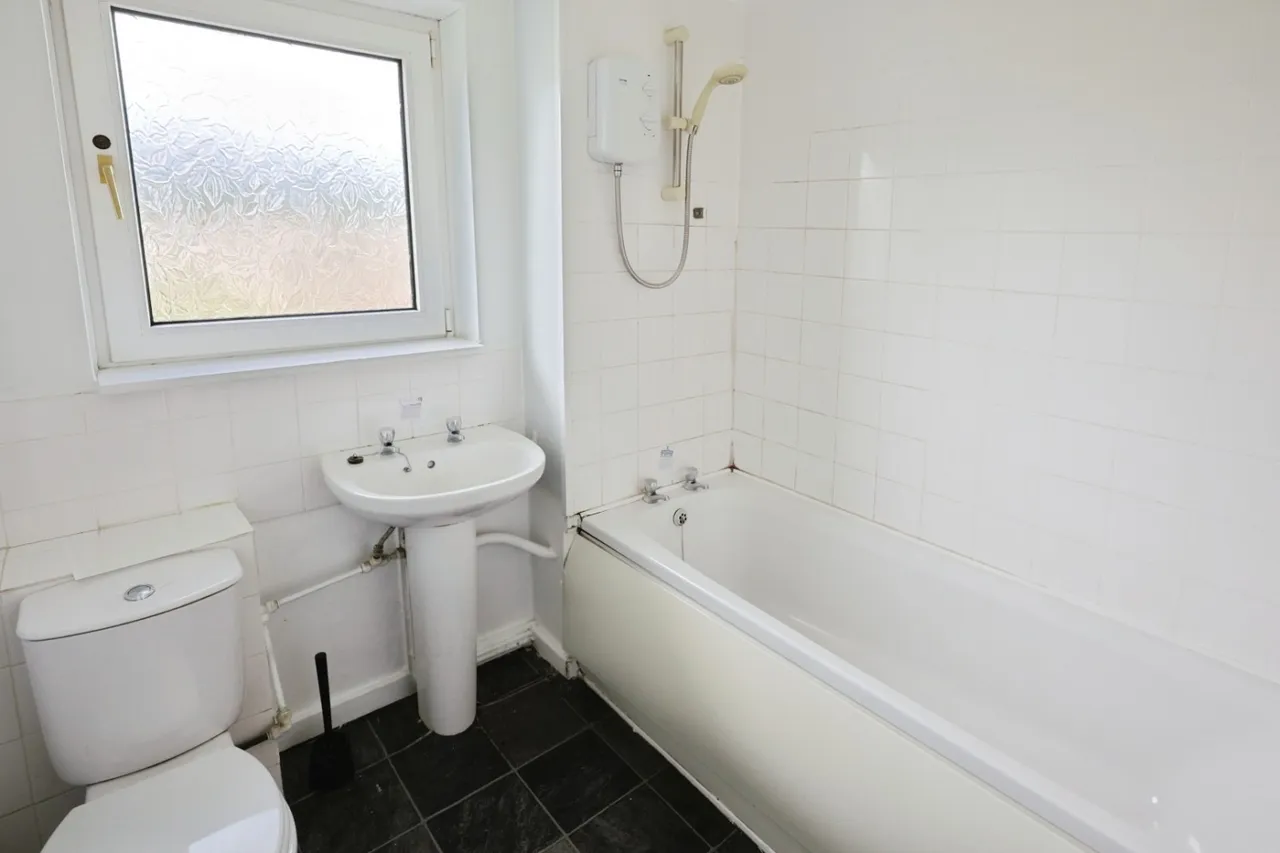 Anson Walk, Coundon, DL14, photo 10
