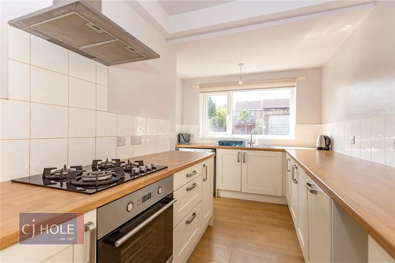 4 bed house to rent, Station Road, Filton, BS34