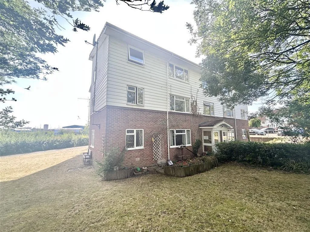 Quayside Road, SOUTHAMPTON, photo 10