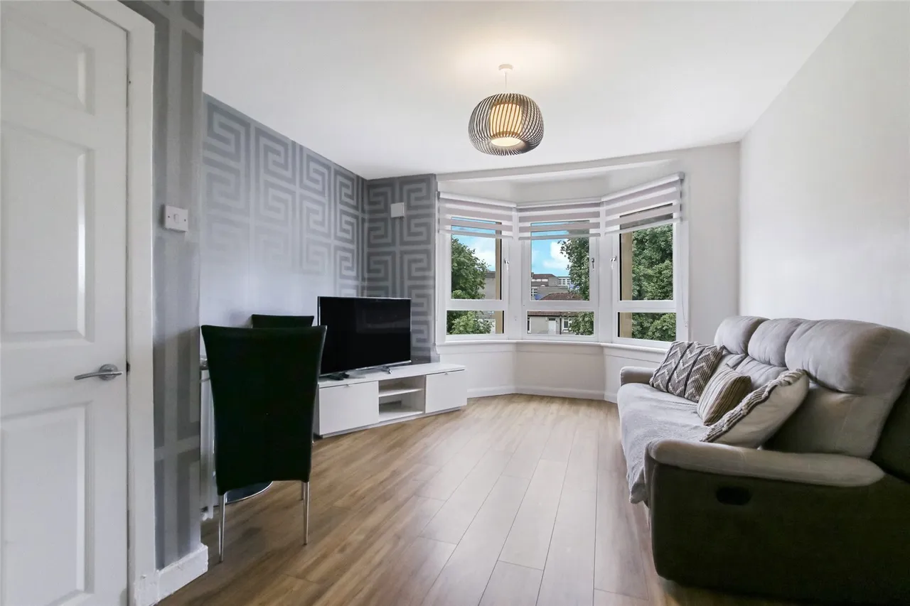 Royston Square, Royston, Glasgow, G21, photo 2