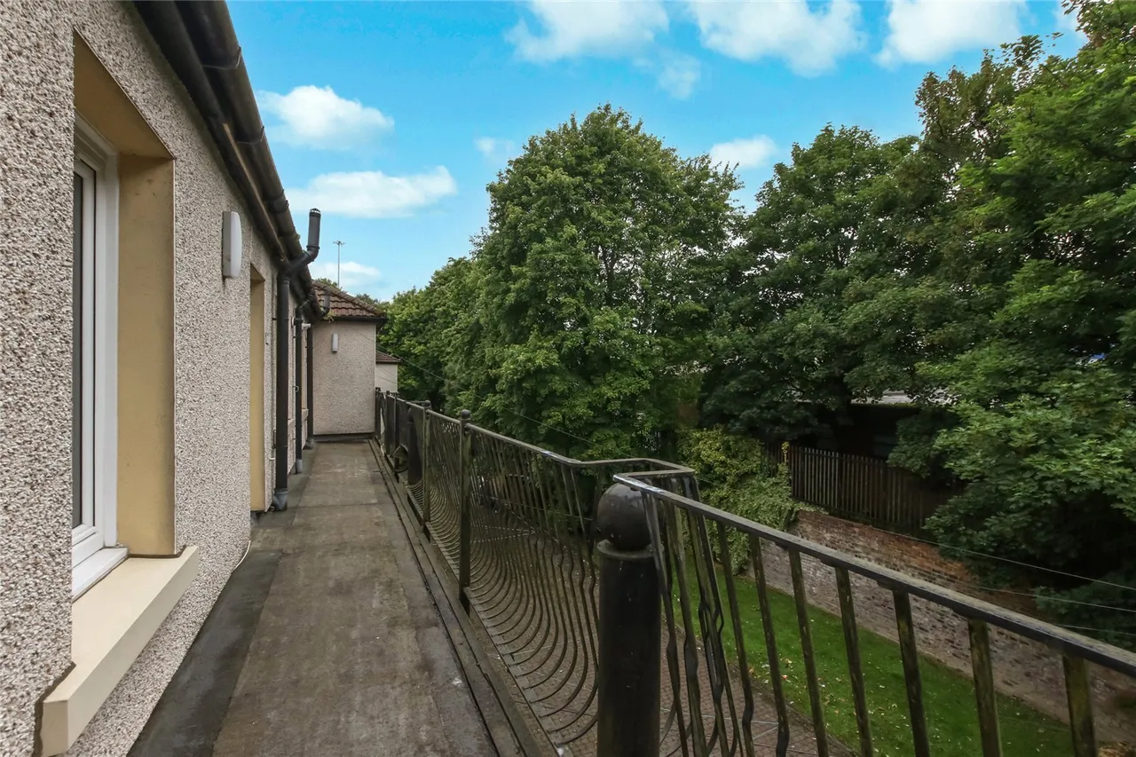 Royston Square, Royston, Glasgow, G21, photo 14