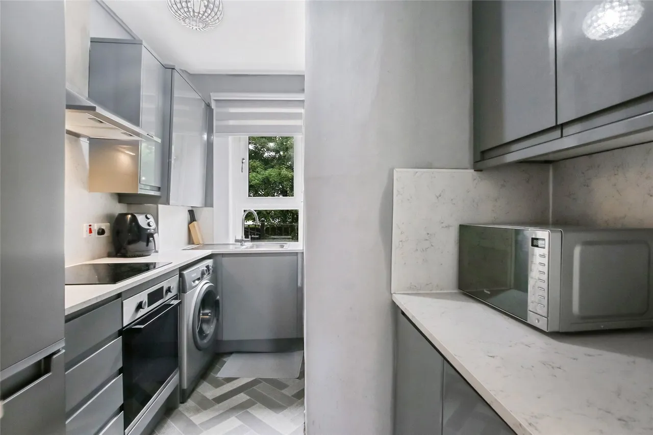 Royston Square, Royston, Glasgow, G21, photo 6