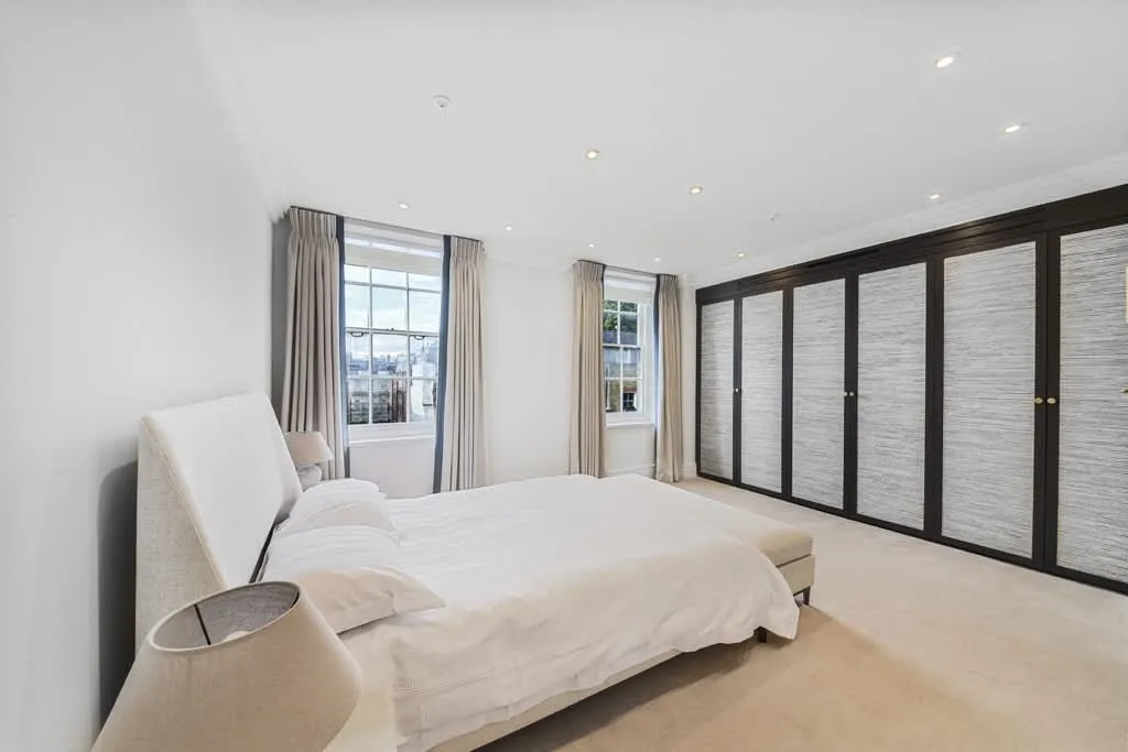 Curzon Street, London, W1J, photo 6
