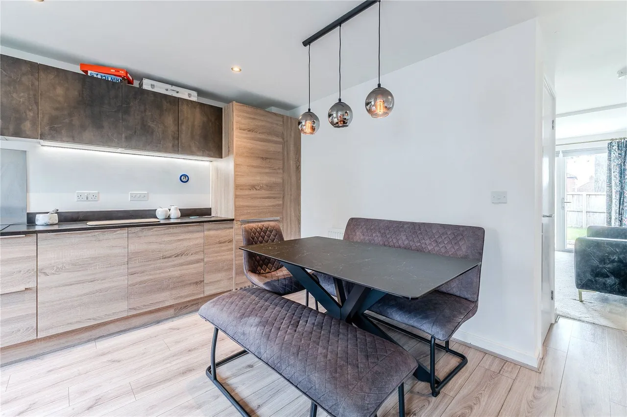 Meadow Drive, Micklefield, LS25, photo 12