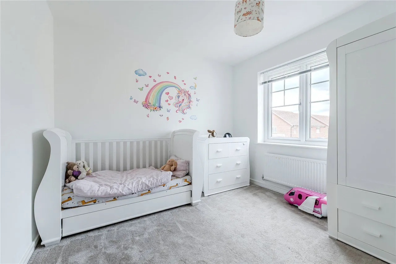 Meadow Drive, Micklefield, LS25, photo 9