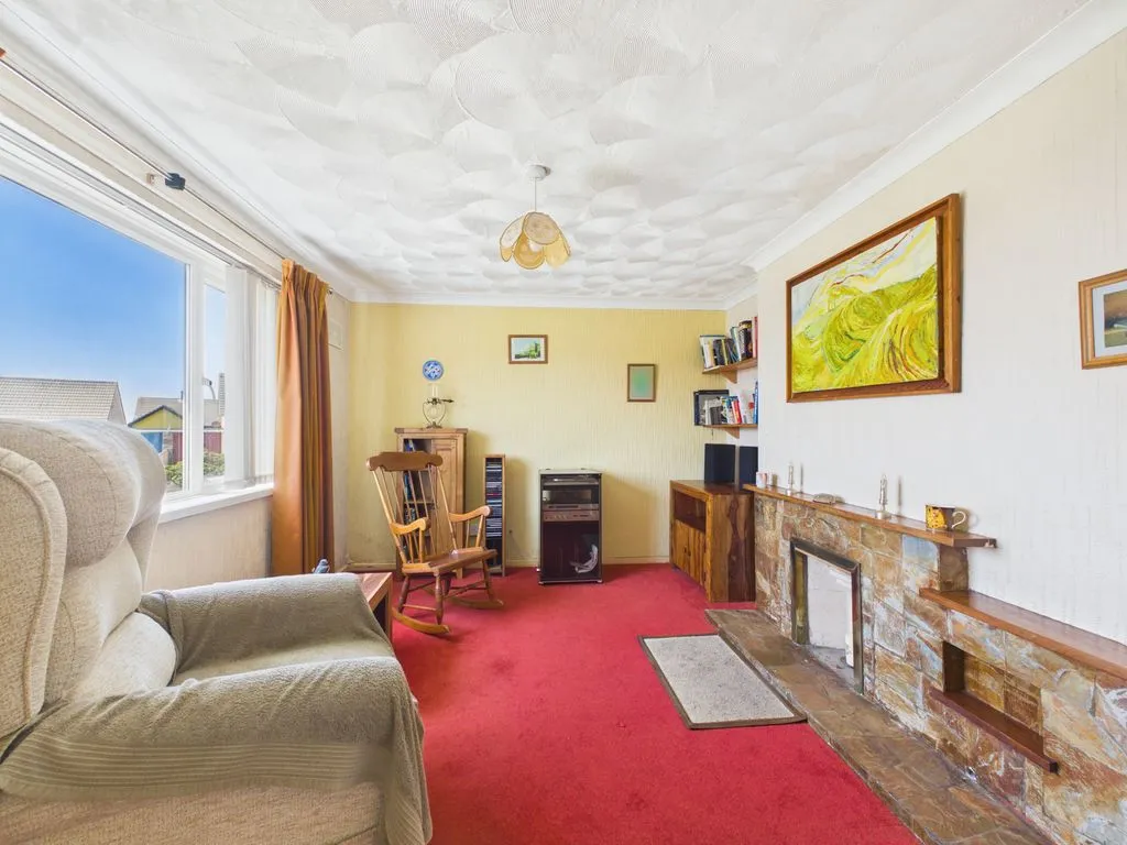 Glendale Crescent, Redruth, photo 3