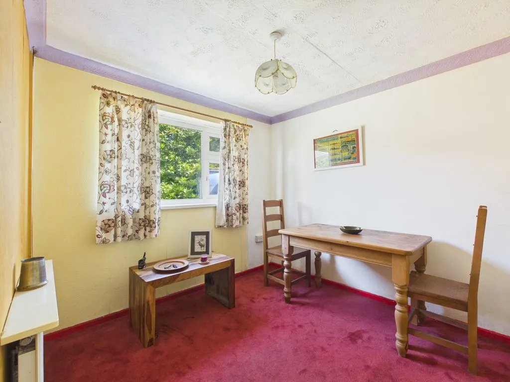 Glendale Crescent, Redruth, photo 6