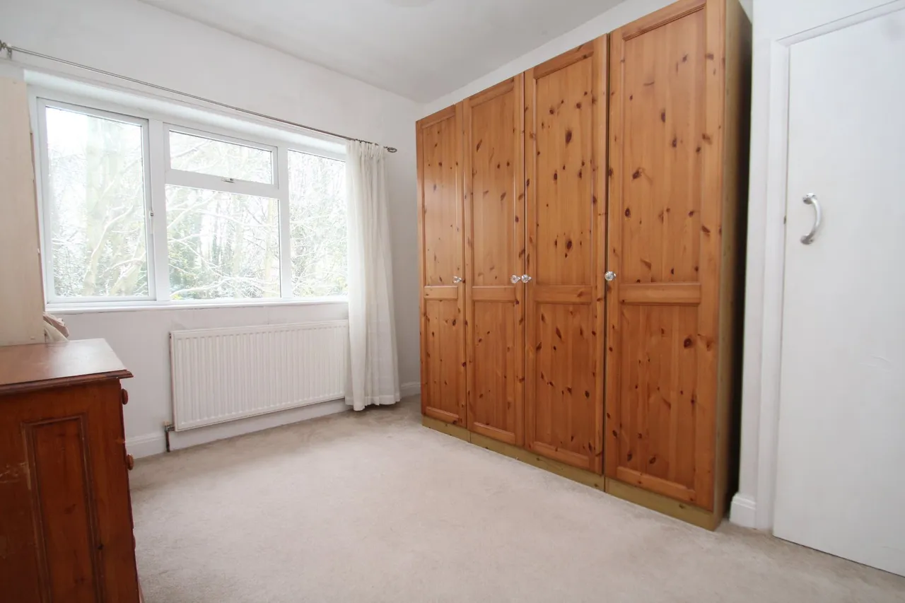 Sandringham Crescent, Leeds, LS17, photo 8