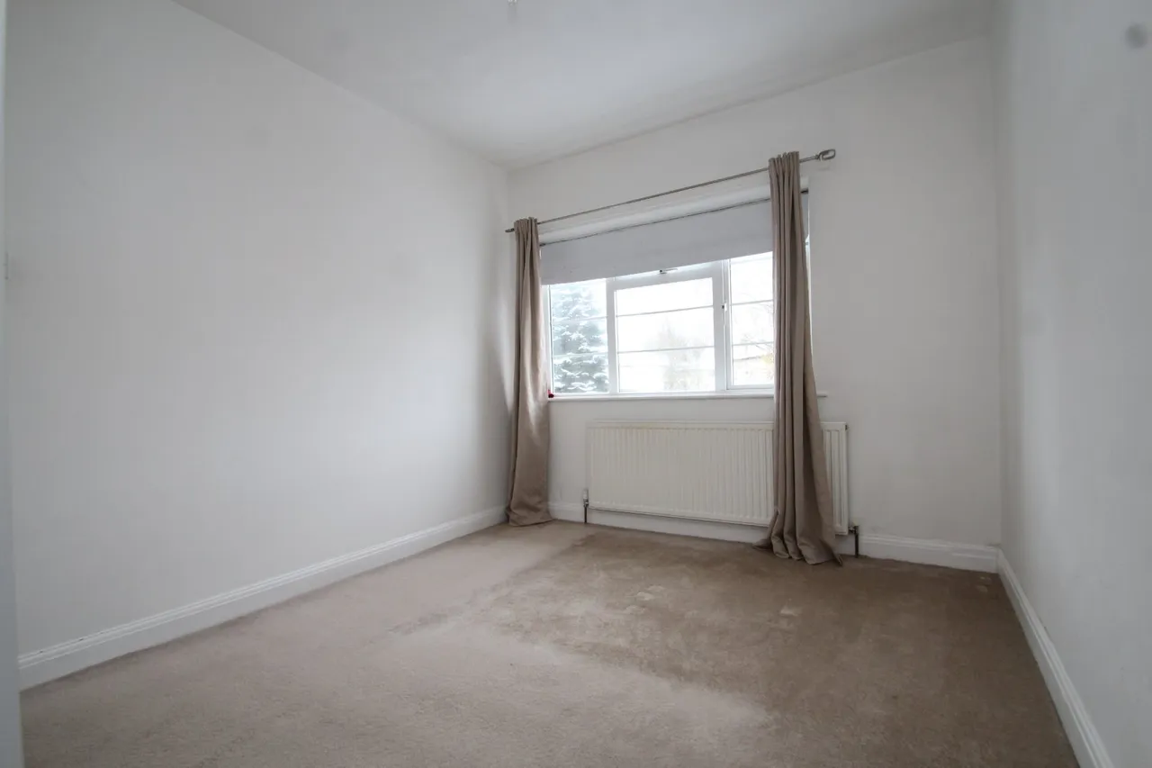 Sandringham Crescent, Leeds, LS17, photo 6