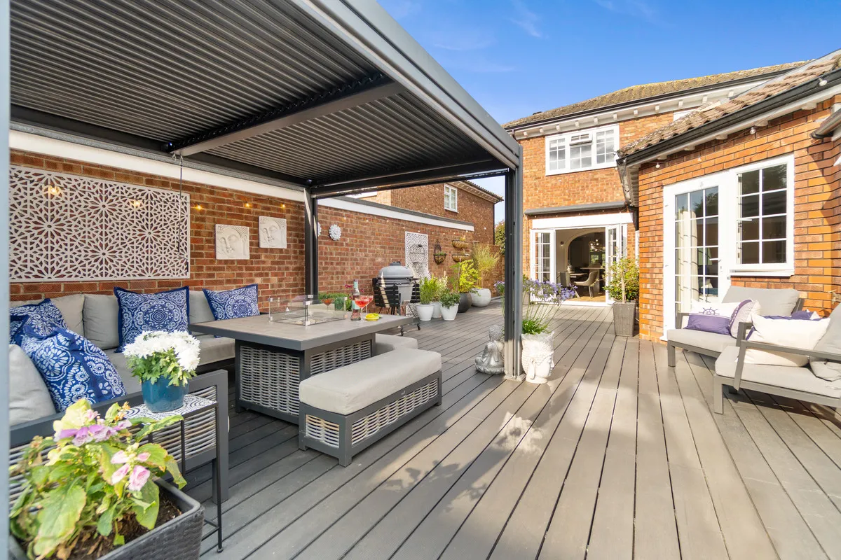 Shepperton, TW17, photo 13