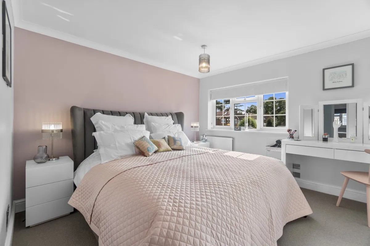 Shepperton, TW17, photo 30