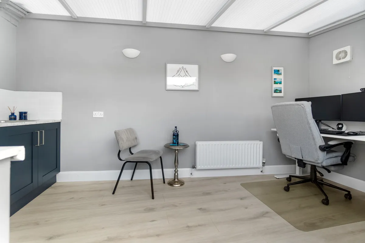 Shepperton, TW17, photo 15