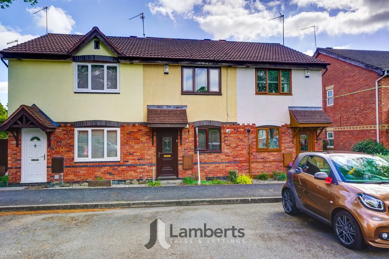 2 bed house for sale — 24 Terrys Close, Redditch