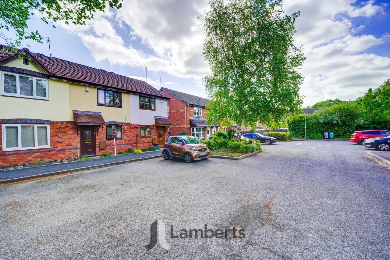 24 Terrys Close, Redditch, photo 15