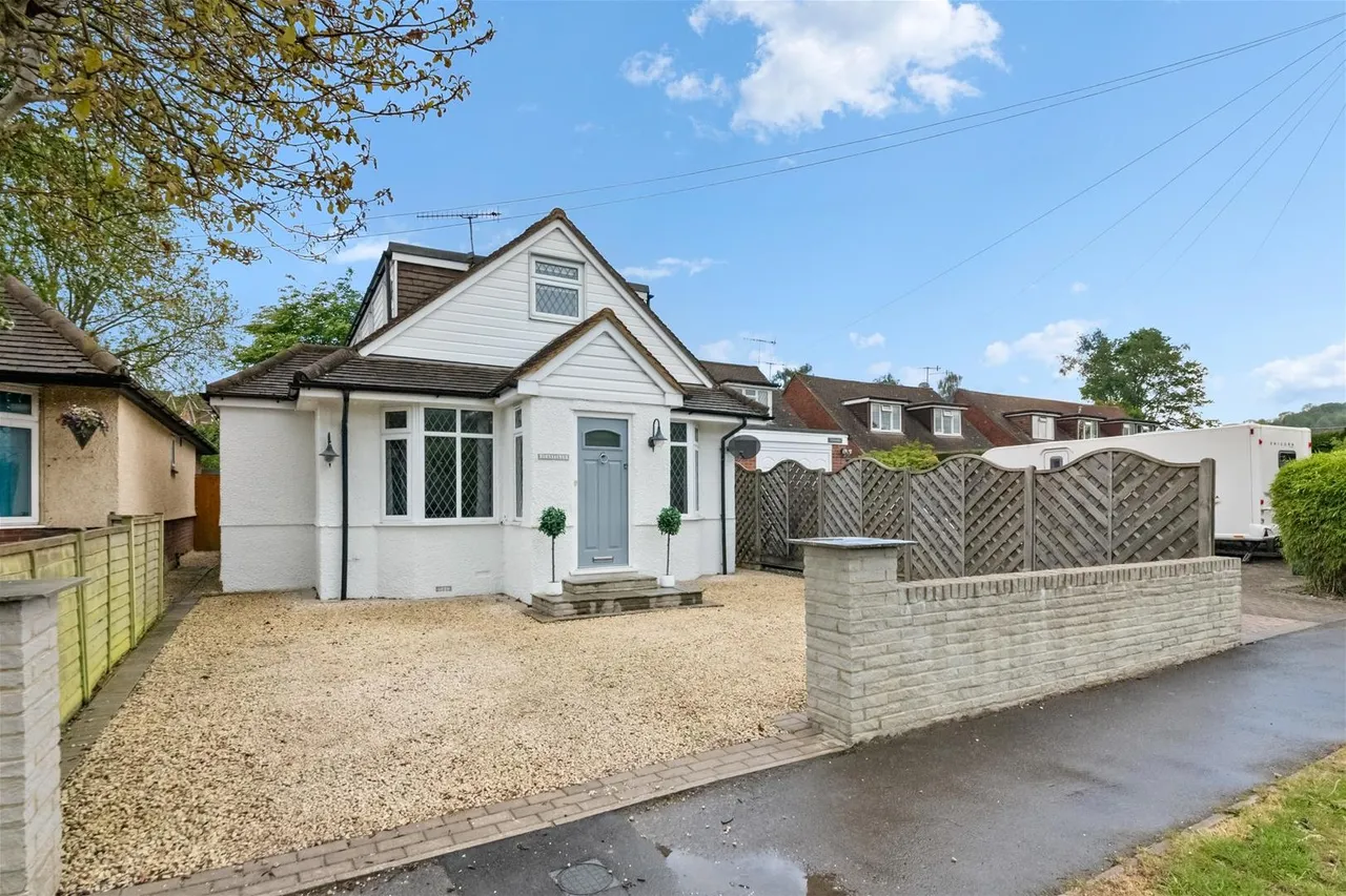 Warrendene Road, Hughenden Valley, HP14, photo 2