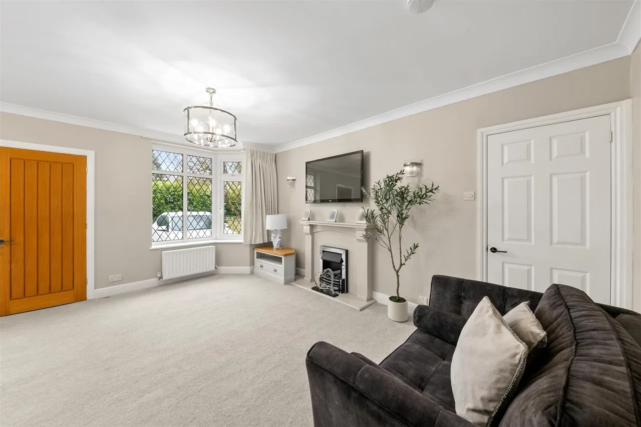 Warrendene Road, Hughenden Valley, HP14, photo 9