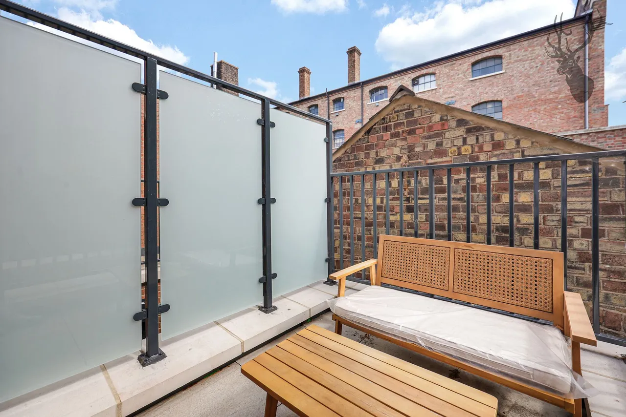 Morris Road, London, E14, photo 26