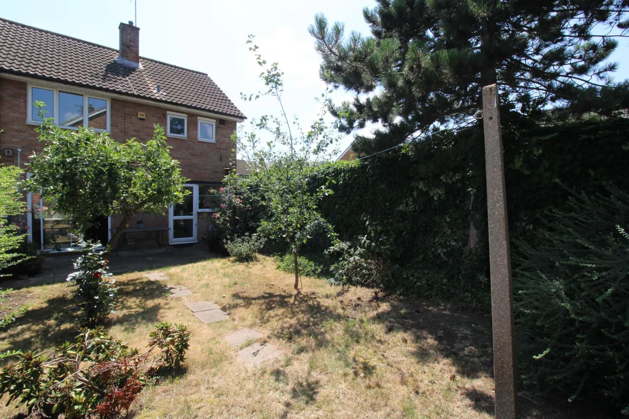 Curling Tye, Basildon, SS14, photo 17