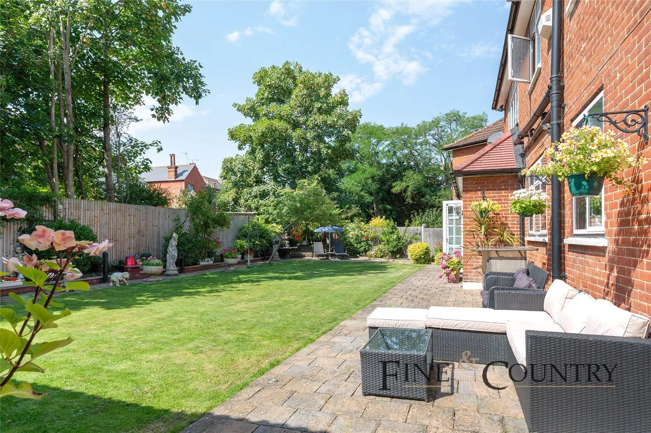 Henson Avenue, London, photo 29