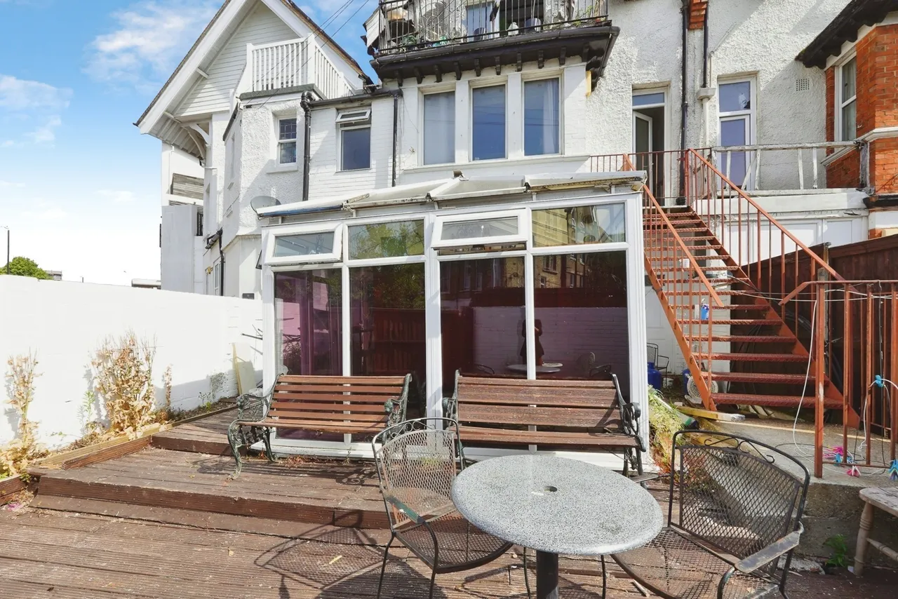 Cheriton Road, Folkestone, Kent, CT20, photo 32