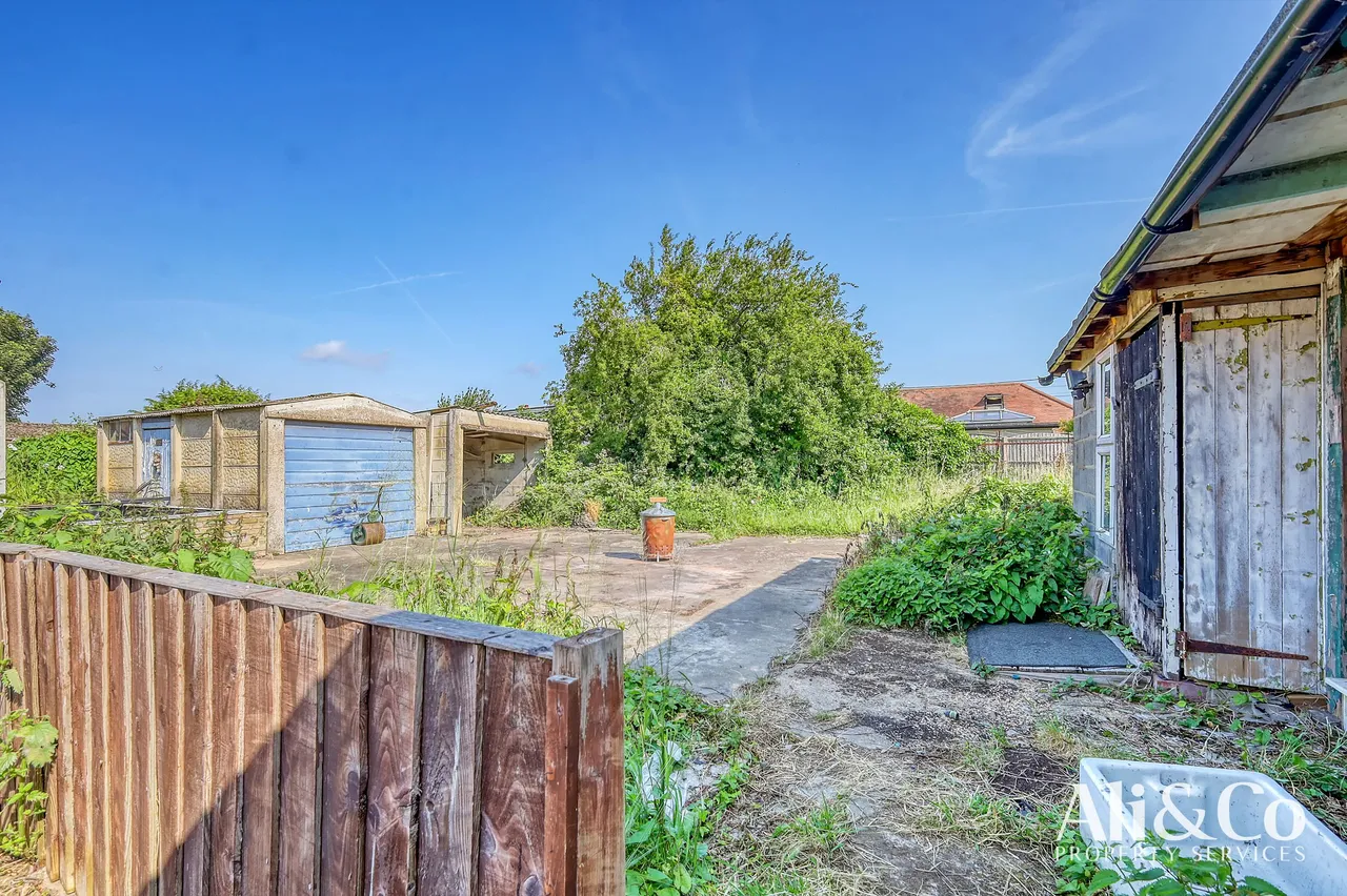Nelson Road, South Ockendon, Essex, RM15 6PX, photo 3