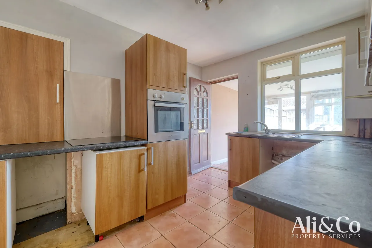 Nelson Road, South Ockendon, Essex, RM15 6PX, photo 5