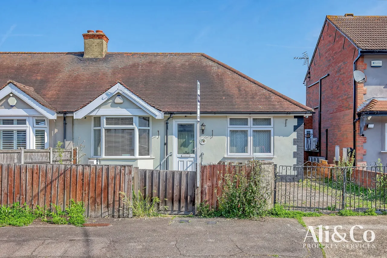 Nelson Road, South Ockendon, Essex, RM15 6PX, photo 12