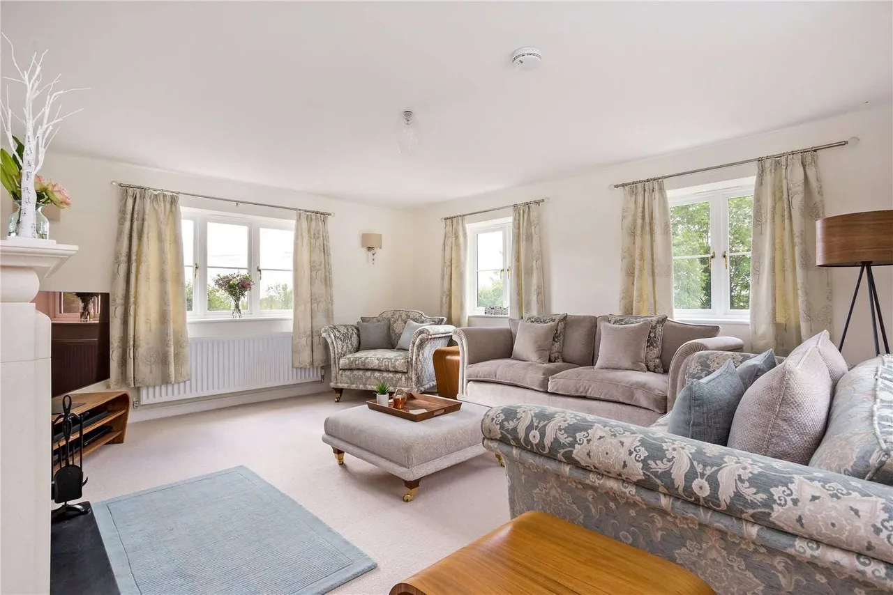 Village Road, Dunham On The Hill, Frodsham, WA6 0NN, photo 11