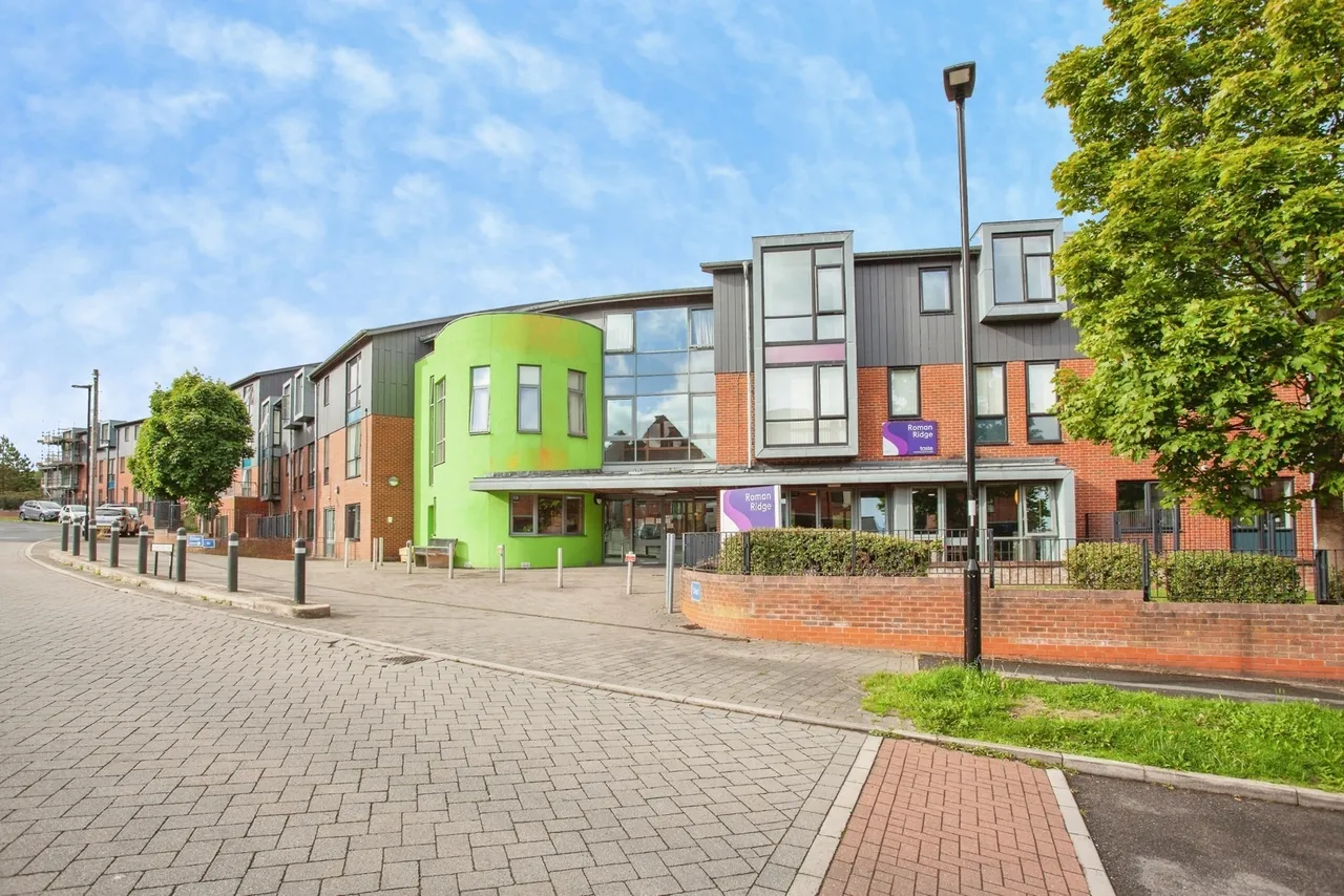 2 bed flat for sale — Lavender Way, Sheffield, S5