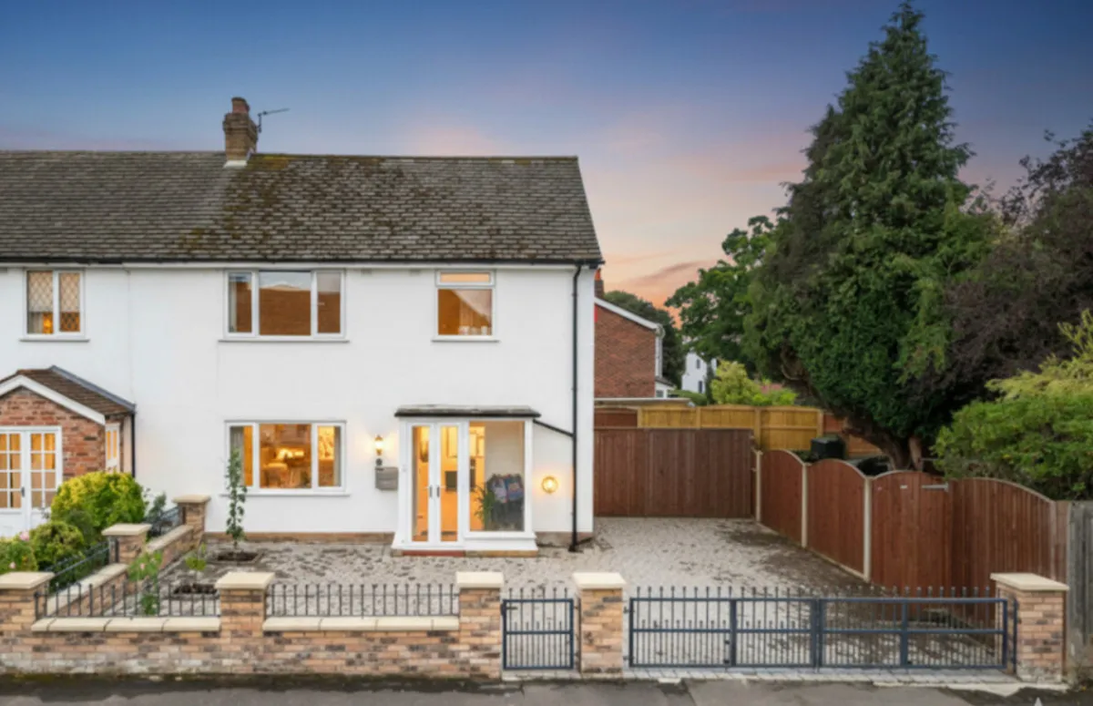 3 bed house for sale, Bramhall, SK7