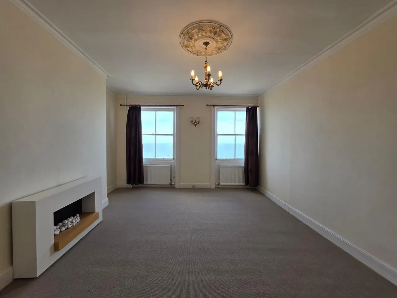 22 Esplanade, Scarborough YO11 2AQ, photo 6