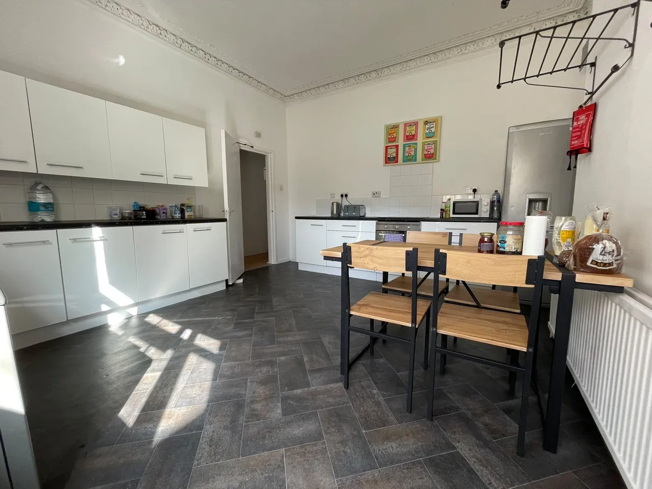 Clapham Road, MK41, photo 3