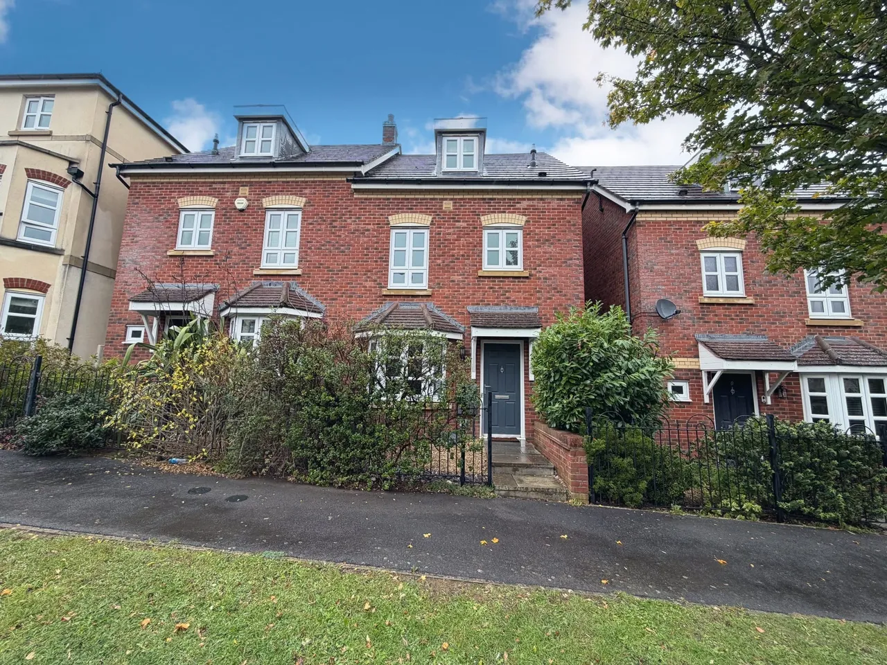 4 bed house to rent, Hill View Road, Malvern, WR14