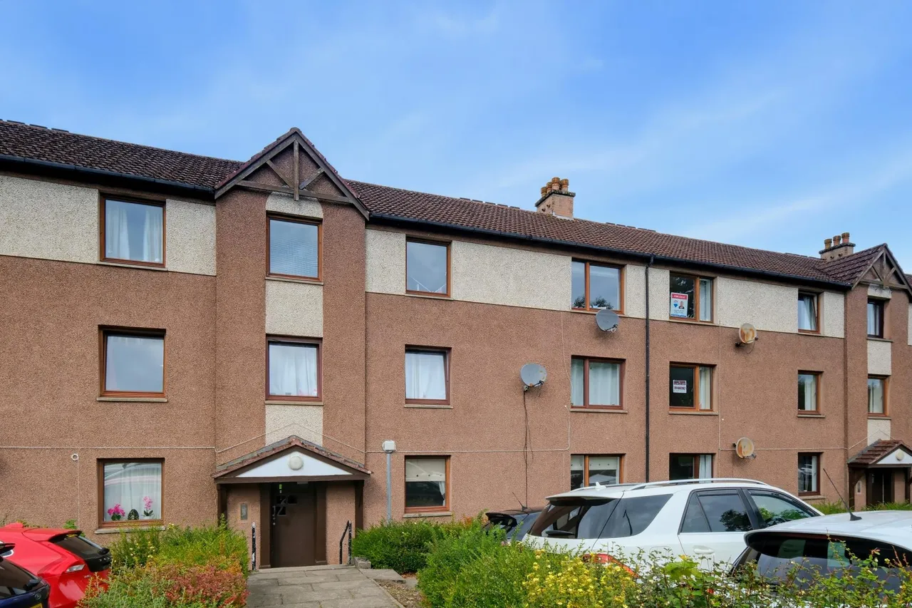 2 bed flat for sale, Morrison Drive, Aberdeen, AB10