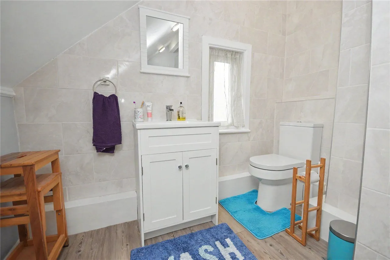 Ashleigh Road, Leeds, LS16, photo 10