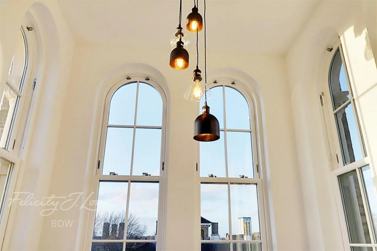 St Clements Avenue, London, E3, photo 18