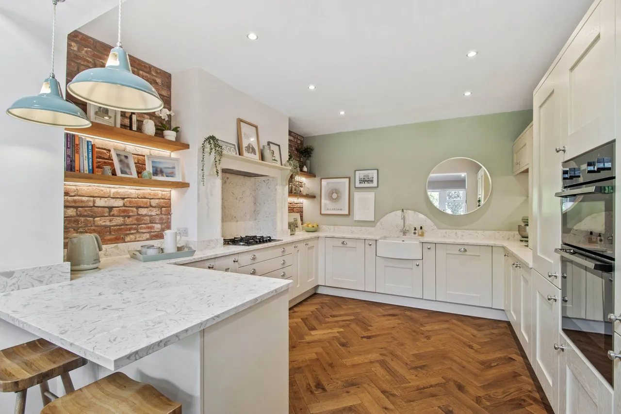 Parkgate Road, Stockton Heath, Warrington, Warrington, WA4 2AP, photo 4
