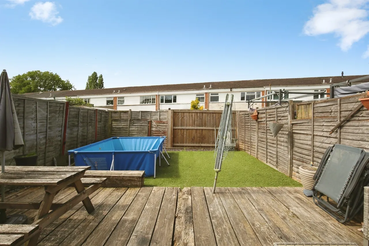 Raybrook Crescent, Swindon, photo 11