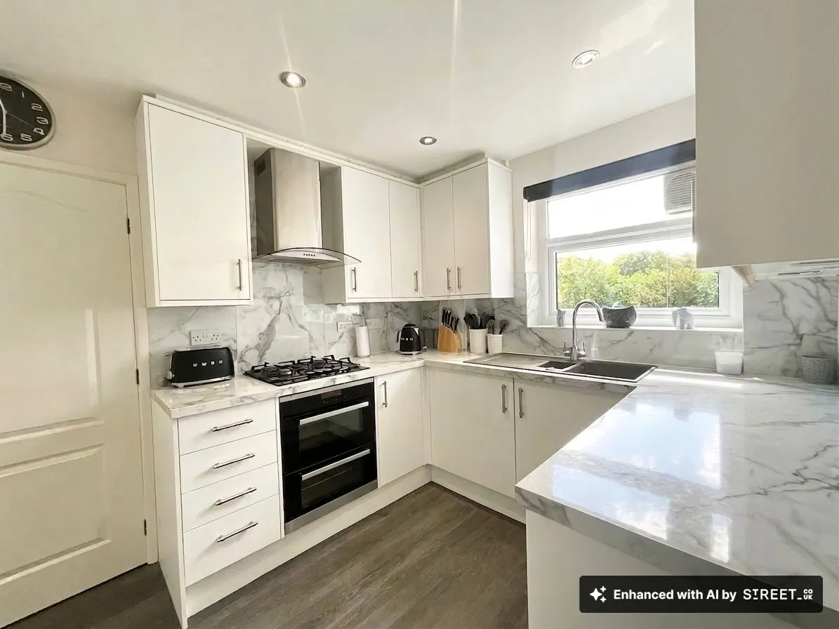 Shefford Road, Seabridge, ST5, photo 9