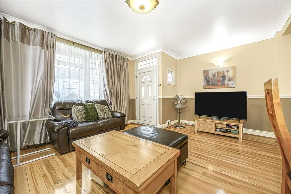 Ivyhouse Road, Dagenham, RM9, photo 11