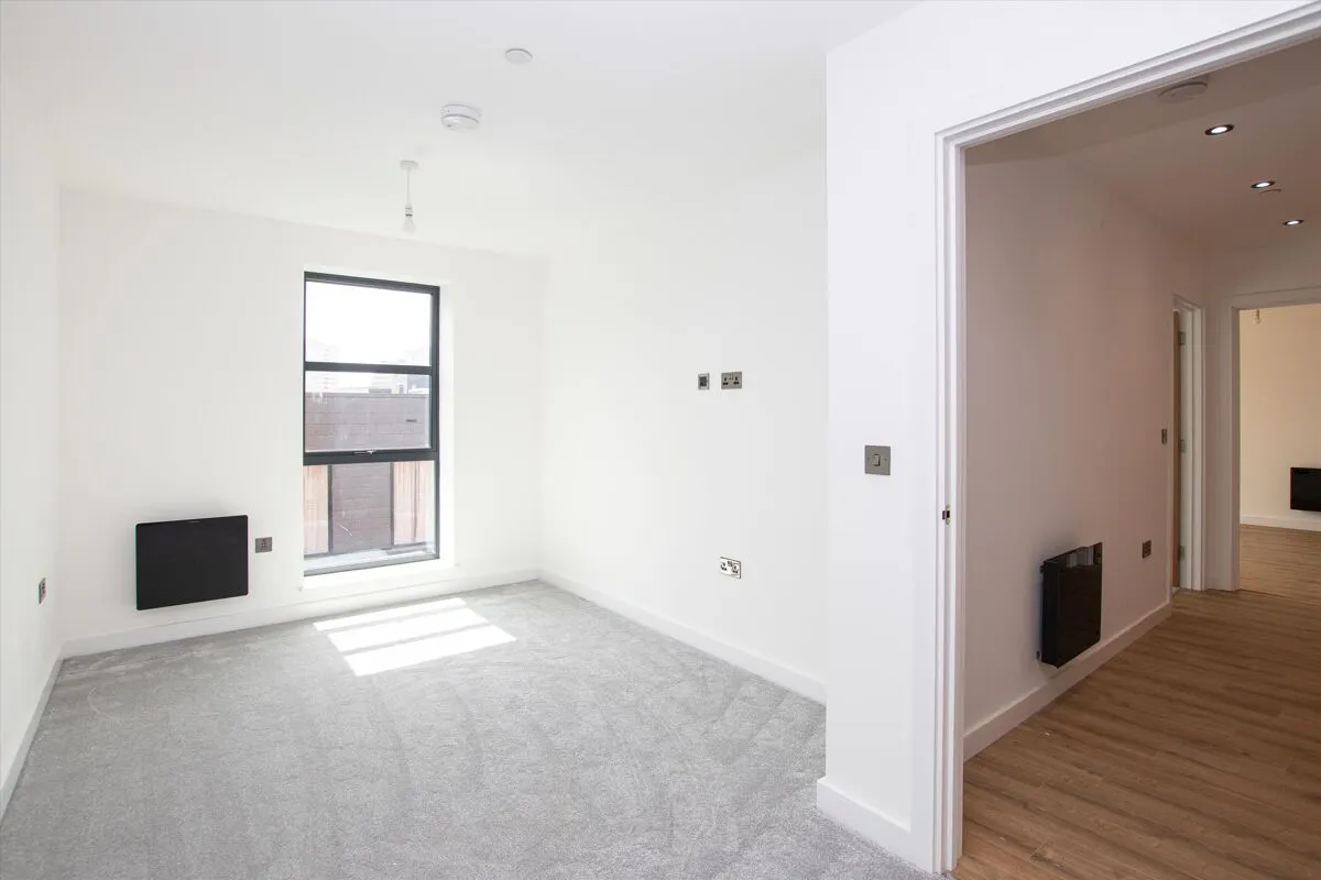 Camden Drive, B1, photo 6