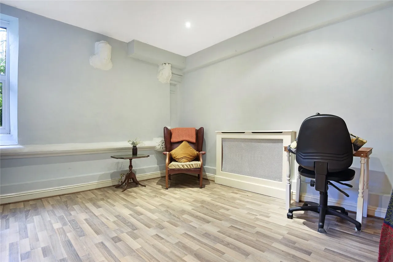 Coventry Road, London, E1, photo 10