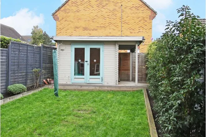 Jutland Crescent, Andover, SP10, photo 17