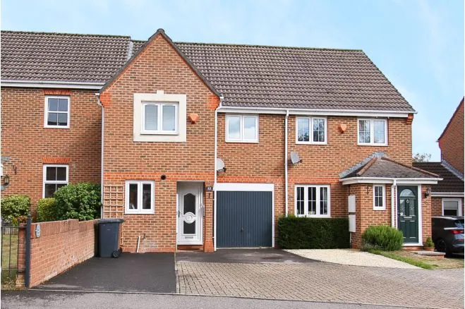 3 bed house for sale, Jutland Crescent, Andover, SP10